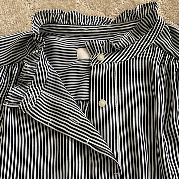 Ann Taylor Loft blue and white striped blouse - Picture 4 of 7